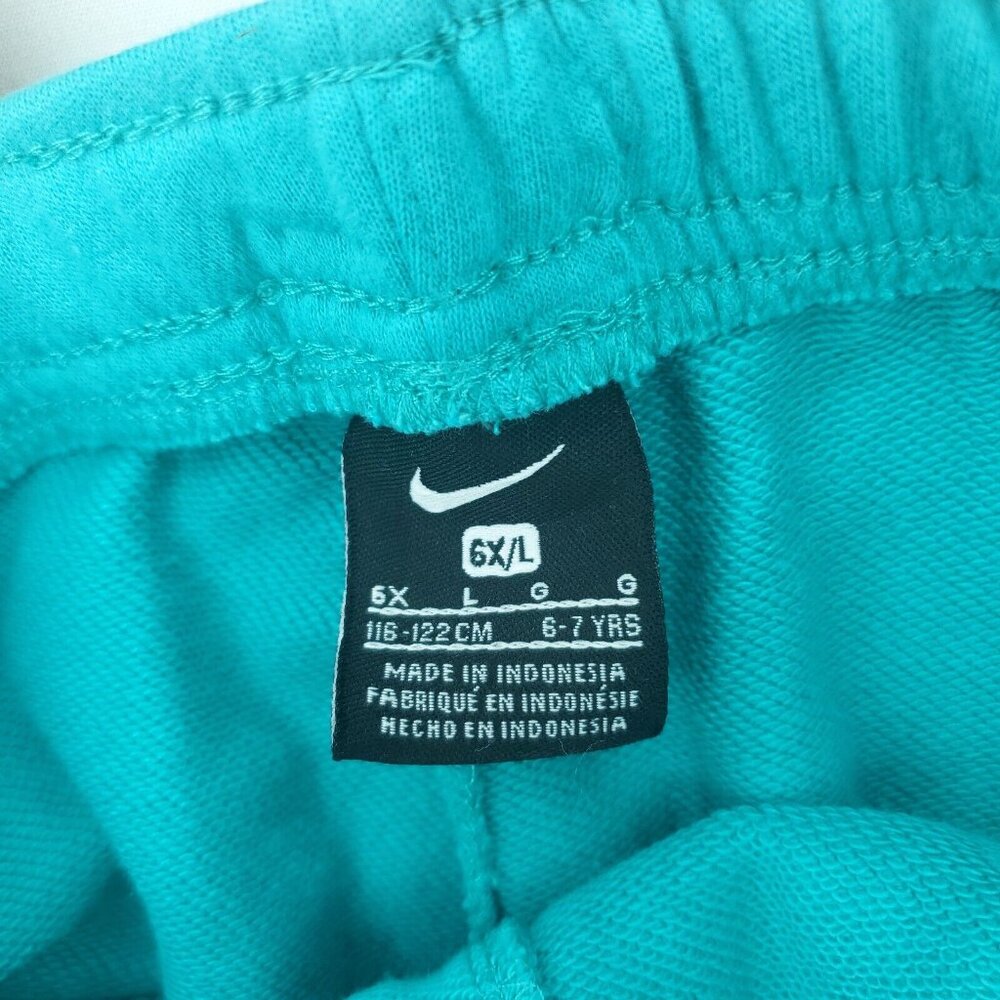 Nike Shorts Girls 6/6X Large Aqua Blue French Terry Lightweight Embroidered Logo - Picture 3 of 9